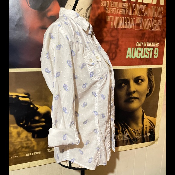 Bob Timberlake from Bass pro shop. Designed for outdoor with a great feel/look - Picture 7 of 11